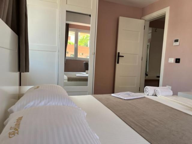 Bella Vista B&B 울친 외부 사진