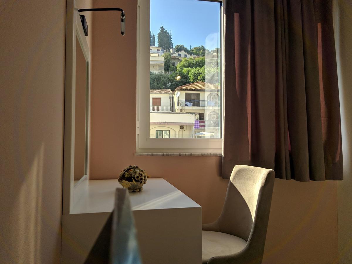 Bella Vista B&B 울친 외부 사진